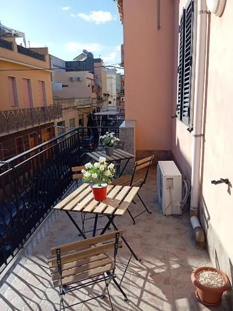 A Za' Nella Avola Villa